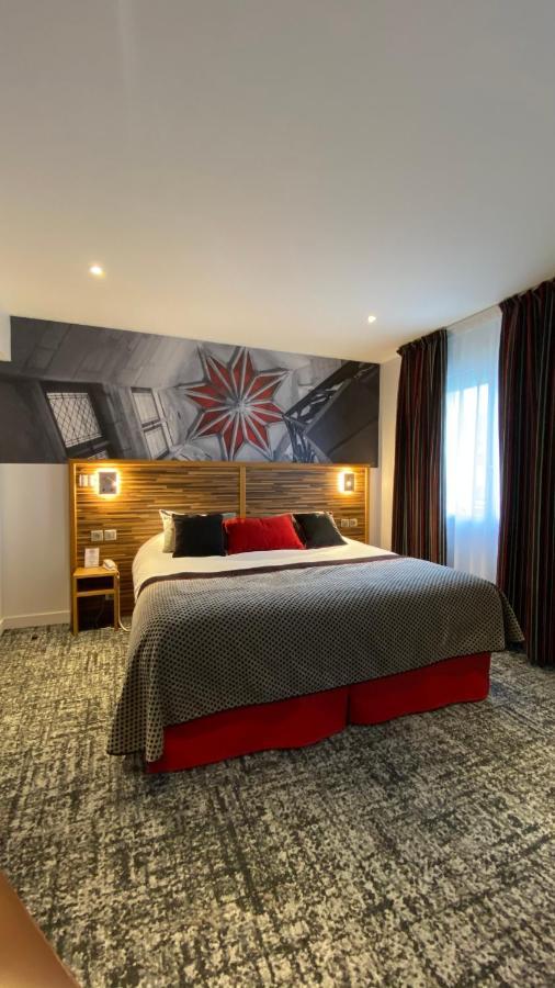 Logis - Le Christina Hotel Bourges Exterior foto
